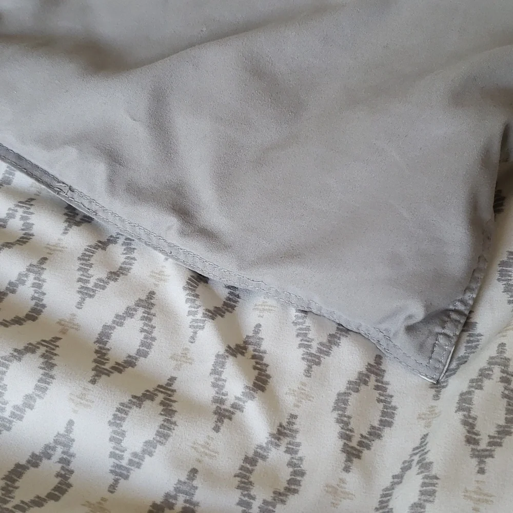 Reversible Gray Twin Comforter